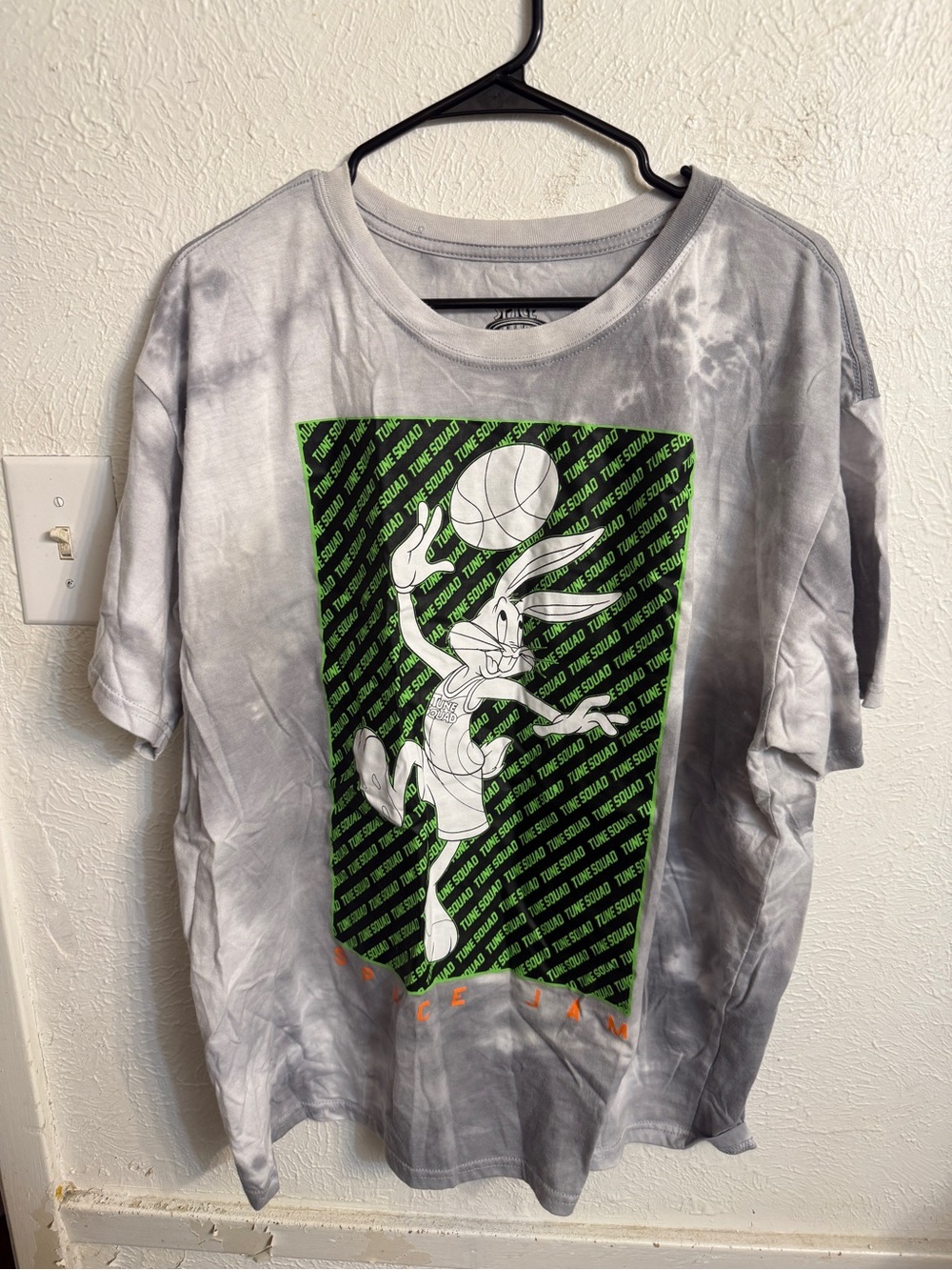 Looney Tunes Space Jam Bugs Bunny Gray Tie-Dye Adults T-Shirt